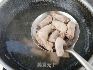 麻辣鸡脖的做法步骤：3