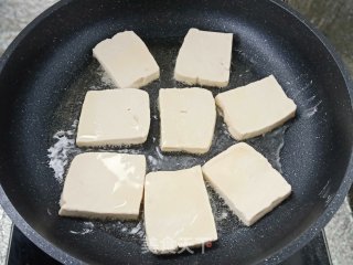 糖醋脆皮豆腐的做法步骤：4