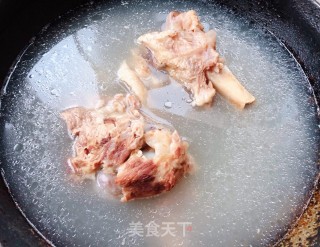 海带豆腐筒骨汤#肉类#的做法步骤：5