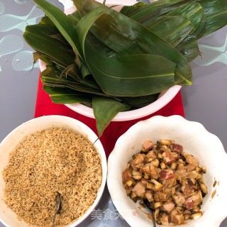 猪肉香菇粽子的做法步骤：6