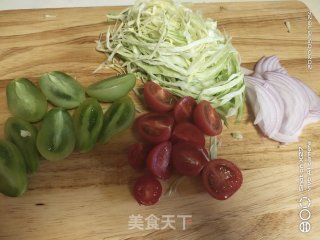 卷心菜番茄牛肉沙拉的做法步骤：5