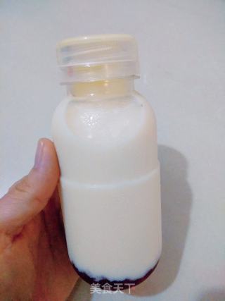 草莓生牛乳的做法步骤：5