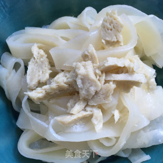 凉拌菠菜擀面皮的做法步骤：4