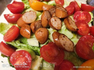 火腿肠生菜鸡蛋水果沙拉的做法步骤：8