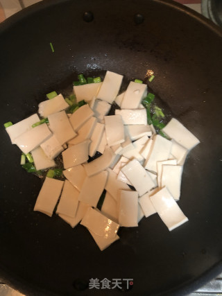 木耳千页豆腐的做法步骤：5