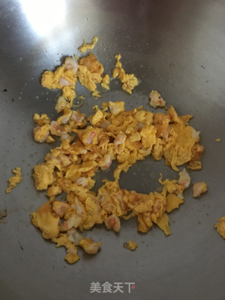 海鲜炒饭的做法步骤：8
