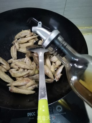 红烧翅尖的做法步骤：4