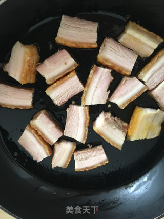 小炒烧肉的做法步骤：7