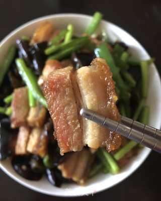 小炒烧肉的做法步骤：11