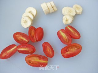 蓝莓水果沙拉的做法步骤：2