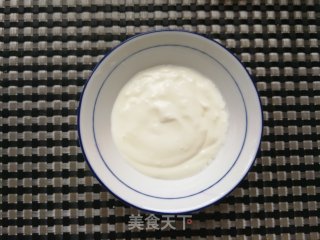 火龙果甜瓜酸奶碗的做法步骤：5