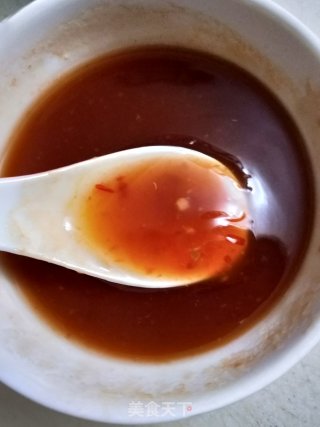 糖醋鲈鱼的做法步骤：6