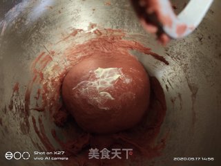 红曲杏仁小面包的做法步骤：2