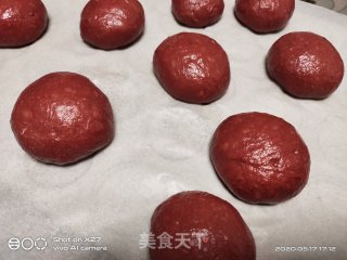 红曲杏仁小面包的做法步骤：6