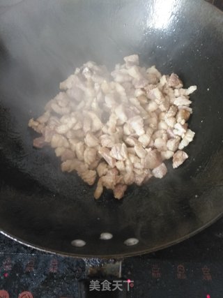 蒜苔炸酱面的做法步骤：9