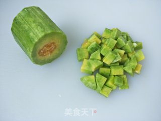 羊角蜜瓜蓝莓沙拉的做法步骤：3