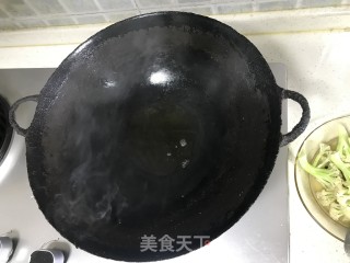 泡椒牛蛙的做法步骤：4