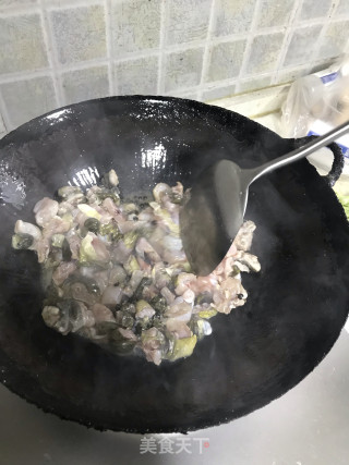 泡椒牛蛙的做法步骤：7