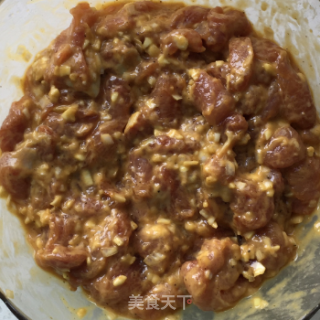 小酥肉的做法步骤：1