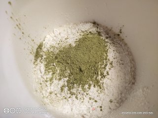 抹茶麻薯面包的做法步骤：3