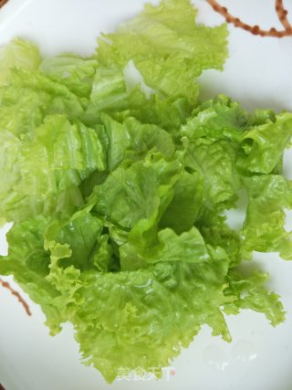 鹌鹑蛋杂蔬沙拉的做法步骤：2