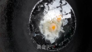 家常鸡蛋面的做法步骤：3