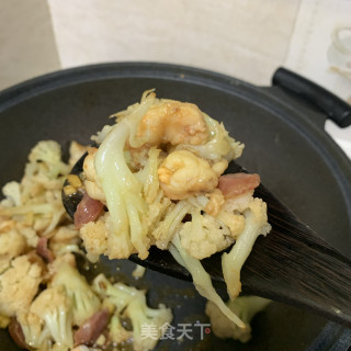 腊肠炒菜花的做法步骤：11