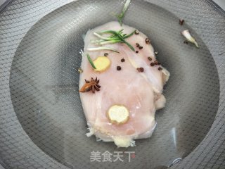 凉拌鸡丝的做法步骤：2