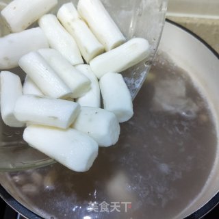 山药莲子花生猪骨汤的做法步骤：6