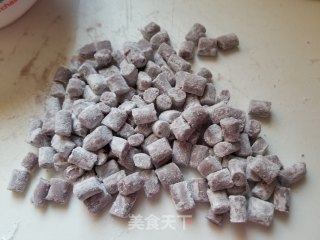 红糖冰粉芋圆的做法步骤：11