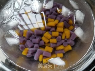 红糖冰粉芋圆的做法步骤：15