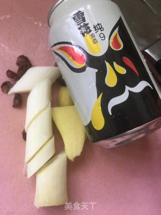 啤酒排骨的做法步骤：2
