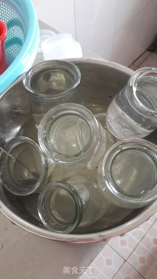 自制酸奶的做法步骤：1