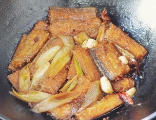 红烧带鱼的做法的做法步骤：12
