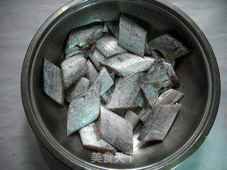 孜然辣带鱼做法的做法步骤：1