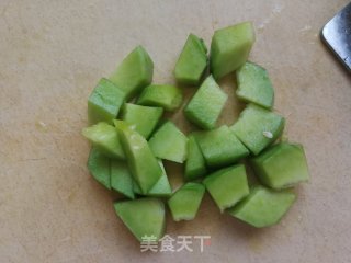 甜瓜樱桃酸奶碗的做法步骤：2