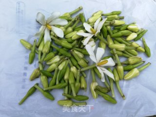 栀子花雷笋炒肉片的做法步骤：2