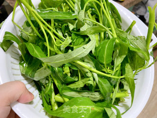 2分钟搞定《蒜蓉空心菜》的做法步骤：1