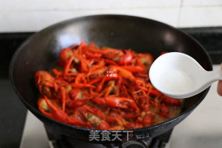 十三香小龙虾的做法步骤：10