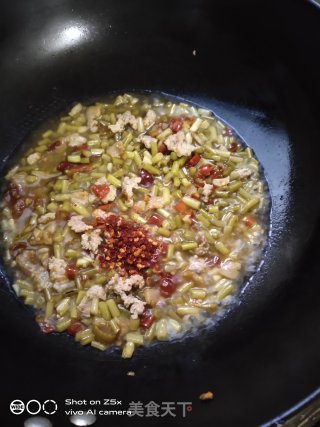 酸蒜苔炒肉的做法步骤：6