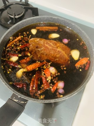 自制酱牛腱子肉的做法步骤：4