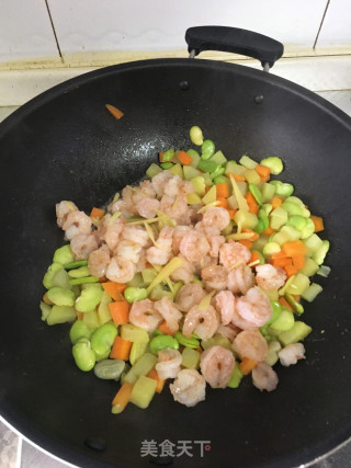 虾仁炒三丁的做法步骤：5