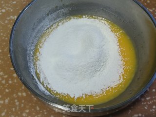 蓝莓酱蛋糕卷的做法步骤：2