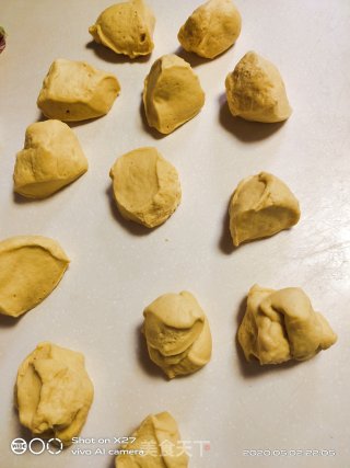 南瓜蔓越莓面包的做法步骤：8