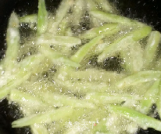 鸭黄四季豆的做法步骤：3