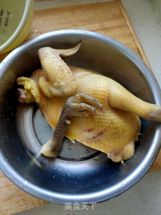 葱油拌鸡的做法步骤：1
