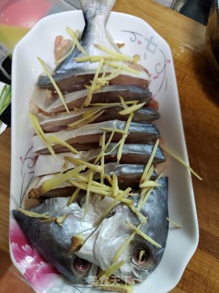 鲳鱼干蒸猪肉的做法步骤：6