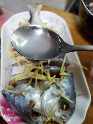 鲳鱼干蒸猪肉的做法步骤：7