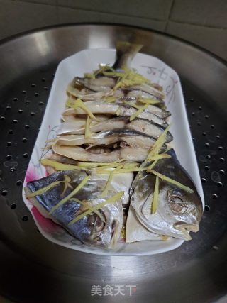 鲳鱼干蒸猪肉的做法步骤：9