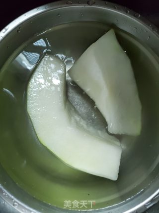 瑶柱瘦肉冬瓜汤的做法步骤：3